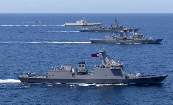 奉陪到底！中国发出“逐客令”，重磅消息传开，南海发声罕见一幕
