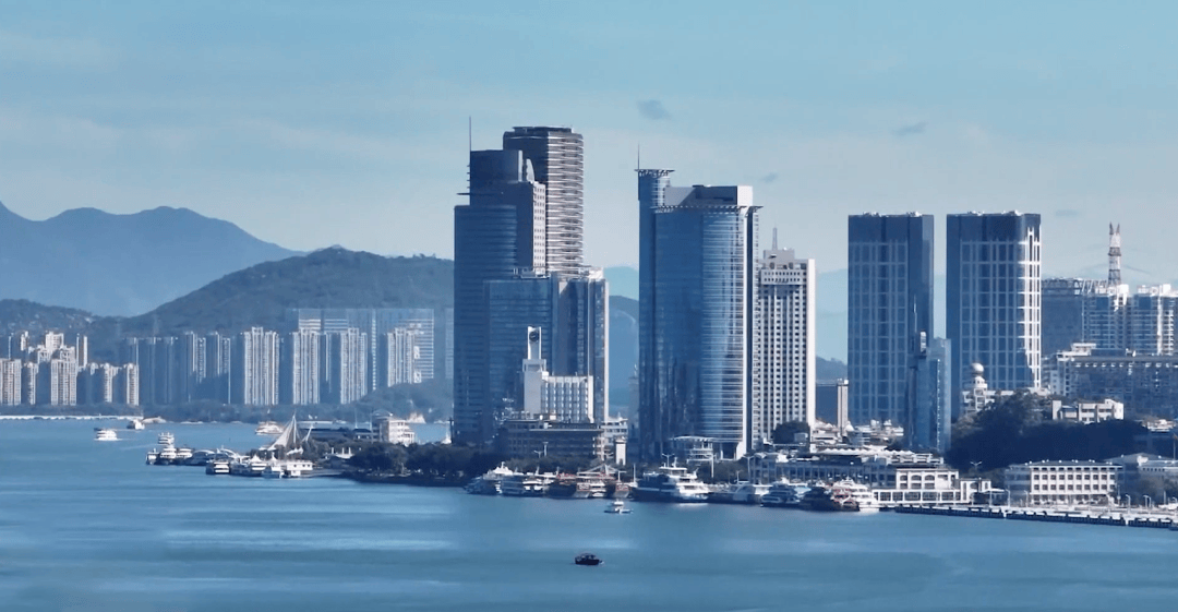 “厦门发展战略”启示：把顶层设计和问计于民统一起来