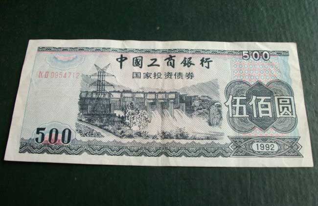债券现券交易(债券现券交易量最大的市场)